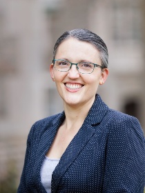 Joyce Bennet