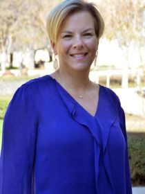 Profile picture for user JoanneConnorGreen