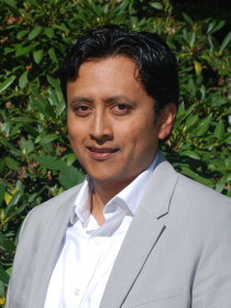 Lopez-Cevallos_Daniel_headshot.jpeg 