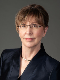 lecraw headshot