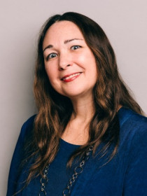 Stacey Connaughton