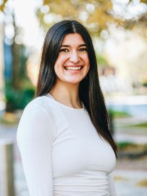 Headshot of Maxy Grasso 