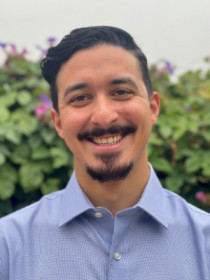 Juan Carlos Gonzalez Headshot