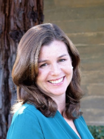 Lisa Goldman Rosas Headshot