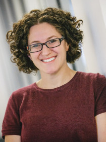 Michal Raucher Headshot