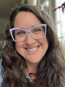 Profile picture for user AmandaBittner