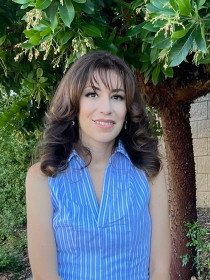 Mandana headshot