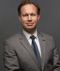 Peter Miller Headshot