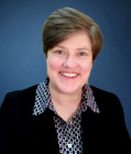 Pam Metz headshot