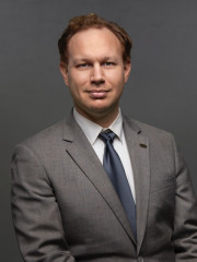 Peter Miller Headshot
